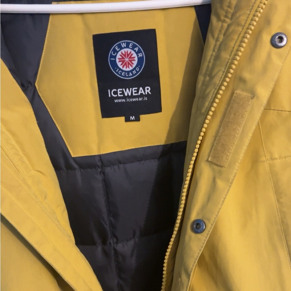 Super Warm Winter Jacket, Hardly Worn. - image 1